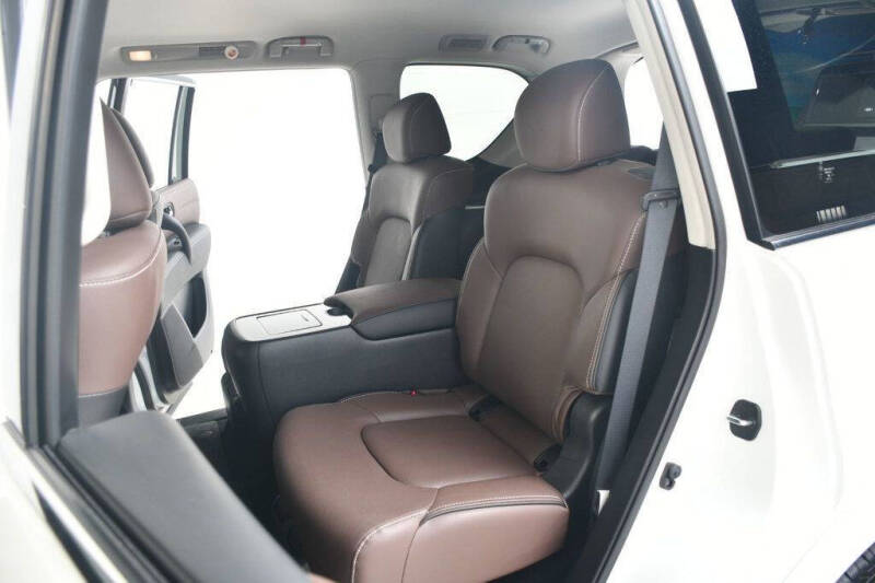 2024 Infiniti QX80 Premium Select