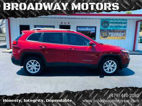 2015 Jeep Cherokee for sale at BROADWAY MOTORS in Van Buren AR