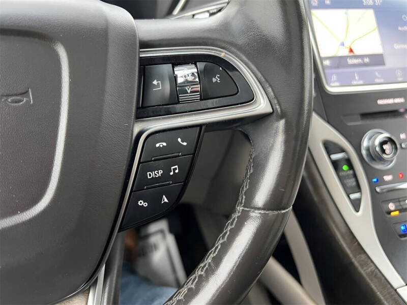 2020 Lincoln Nautilus Reserve