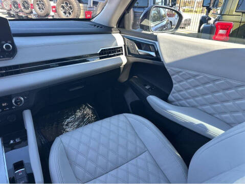 2023 Mitsubishi Outlander PHEV SEL