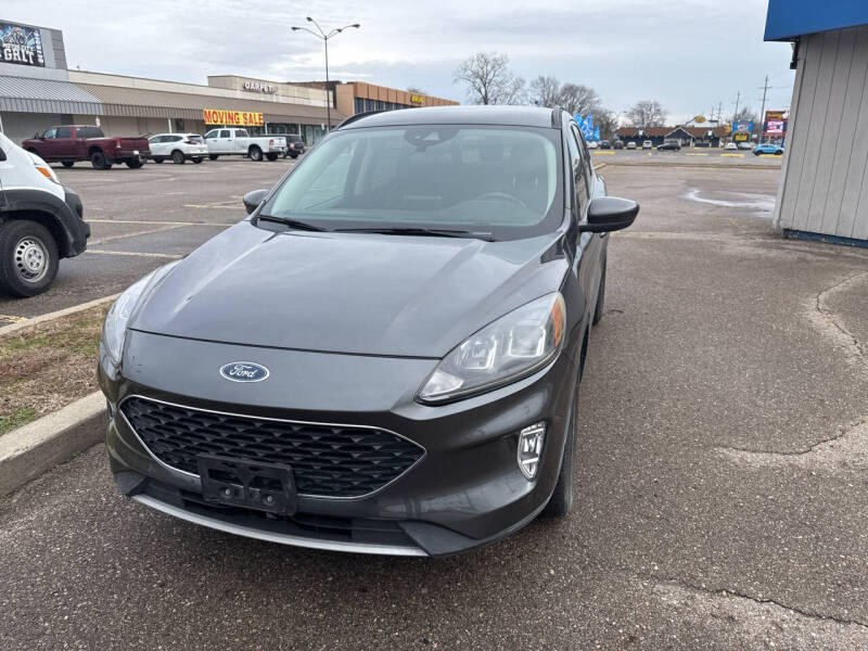 2020 Ford Escape for sale at National Auto Sales Inc. - Hazel Park Lot in Hazel Park MI