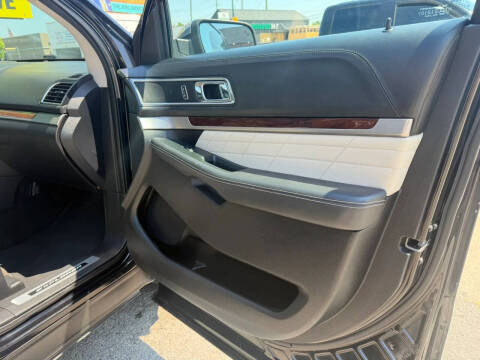 2016 Ford Explorer Platinum