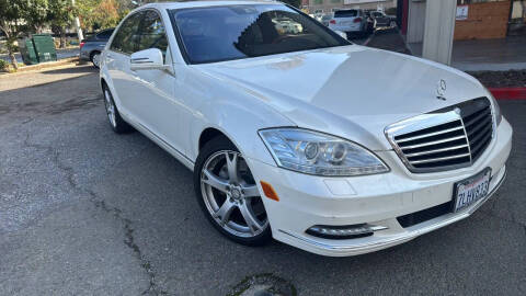 2013 Mercedes-Benz S-Class S 550