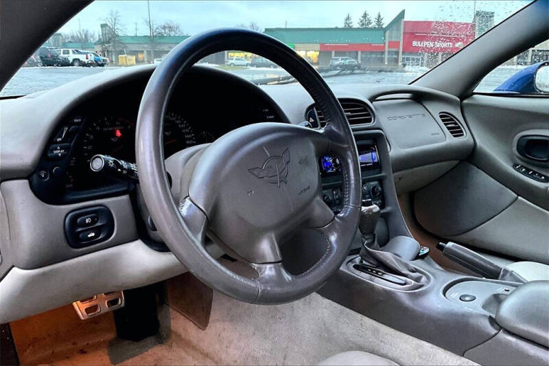 2004 Chevrolet Corvette