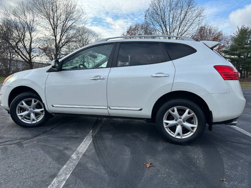 2011 Nissan Rogue SV