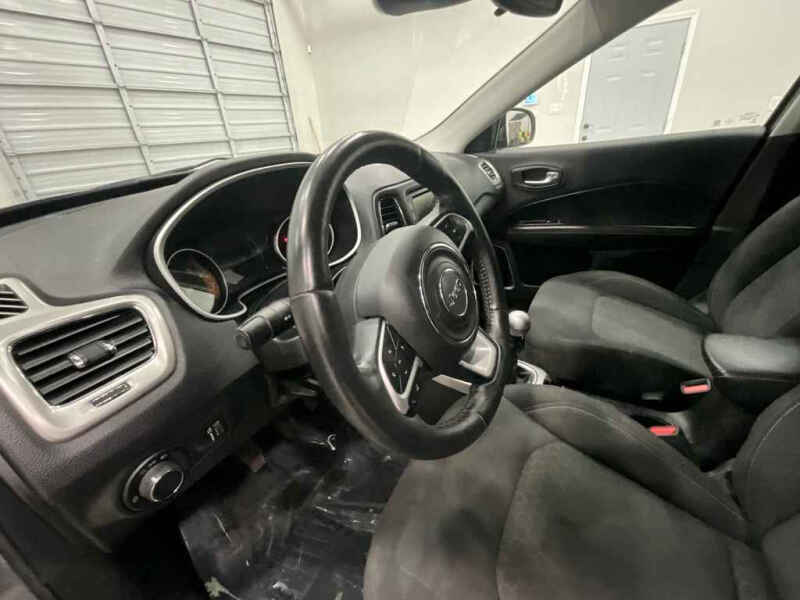 2017 Jeep Compass Sport