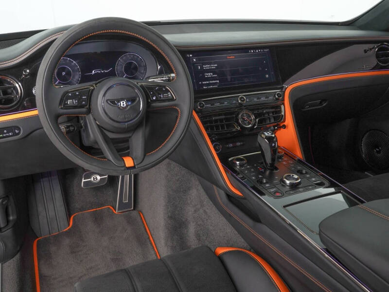 2025 Bentley Flying Spur