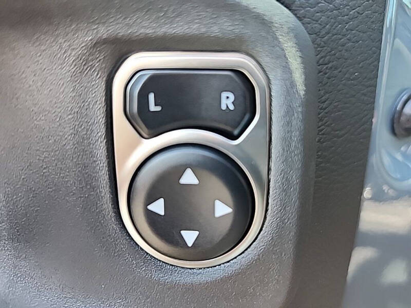 2025 Jeep Gladiator High Tide