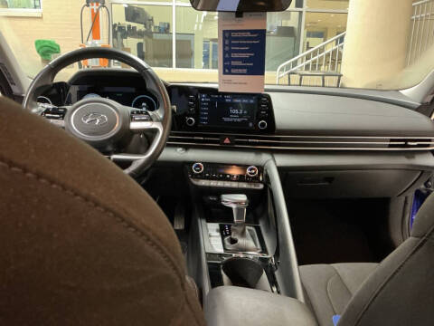 2022 Hyundai Elantra