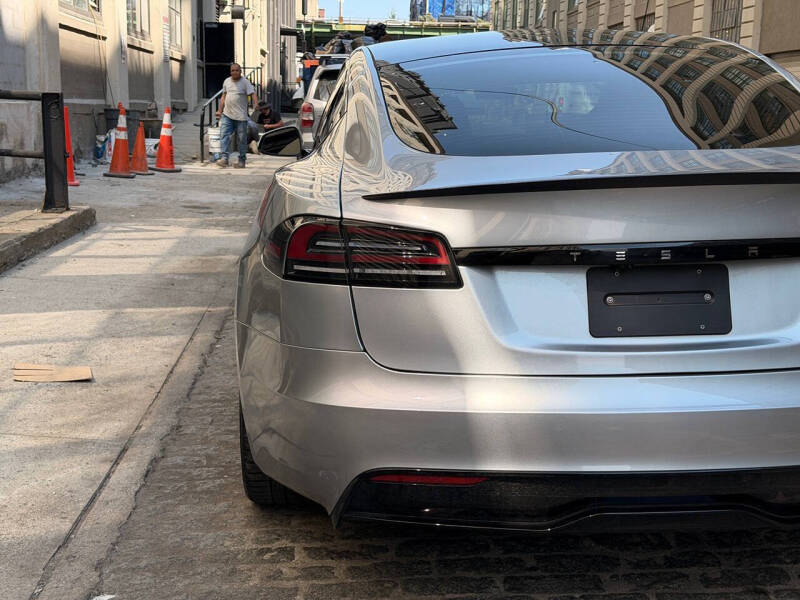 2024 Tesla Model S Plaid