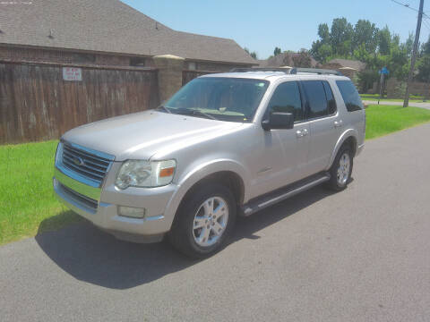 2007 Ford Explorer for sale at BUZZZ MOTORS in Moore OK