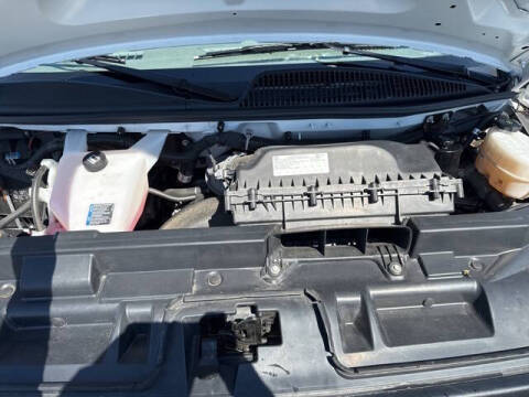 2023 Chevrolet Express 2500