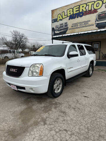 2007 GMC Yukon XL for sale at Alberto's Auto Sales in Del Rio TX