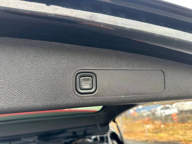 2014 Cadillac Escalade Luxury