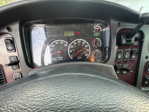 2014 Freightliner M2 112