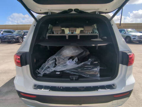 2025 Mercedes-Benz GLB GLB 250