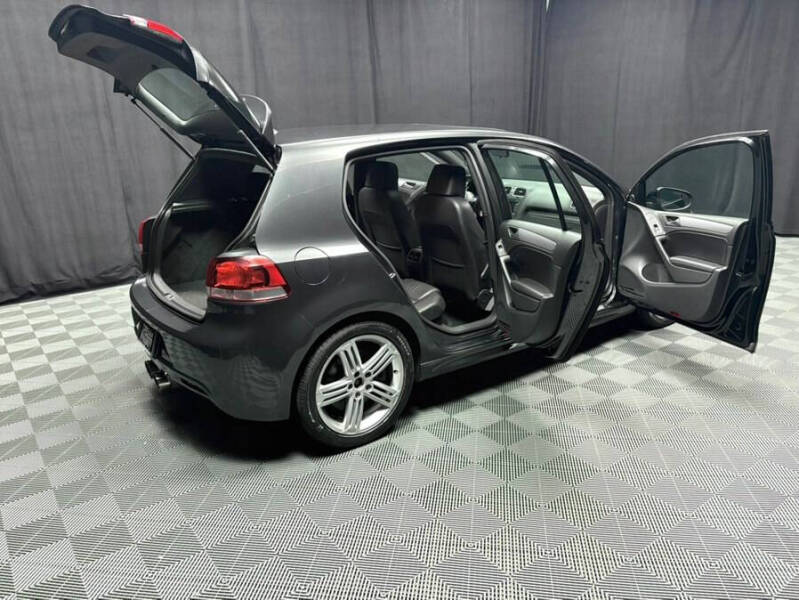 2013 Volkswagen Golf R 4Motion