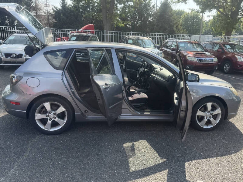 2004 Mazda MAZDA3 s