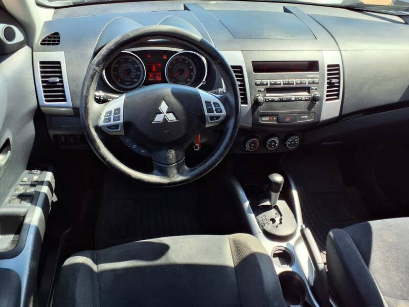 2007 Mitsubishi Outlander LS