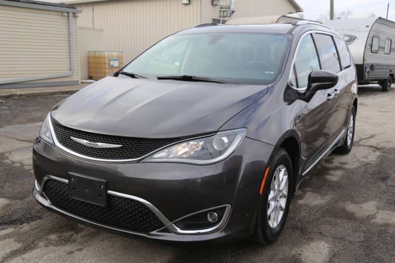 2020 Chrysler Pacifica for sale at Johnny's Auto in Indianapolis IN