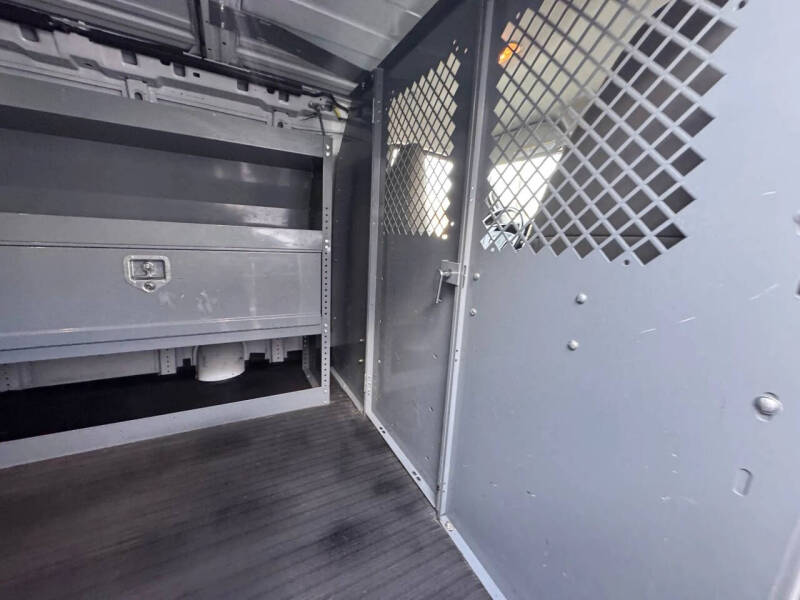 2021 Chevrolet Express 2500