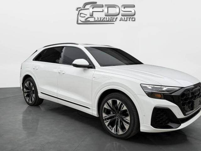 2025 Audi Q8 quattro Premium Plus 55 TFSI