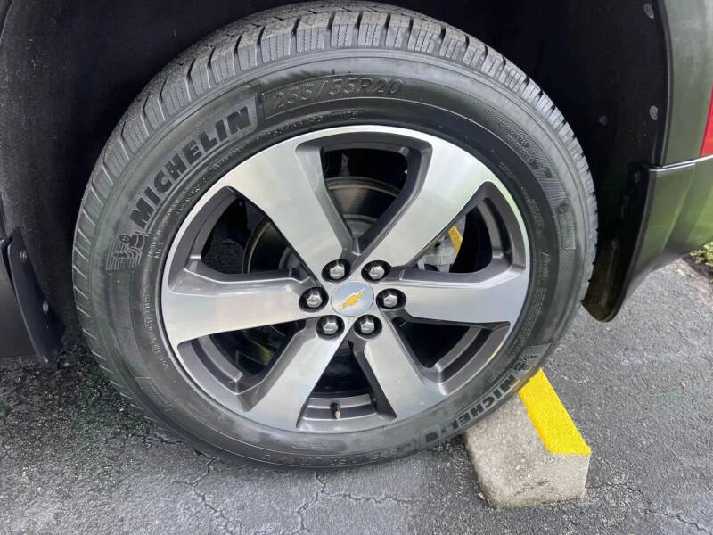 2021 Chevrolet Traverse LT Leather