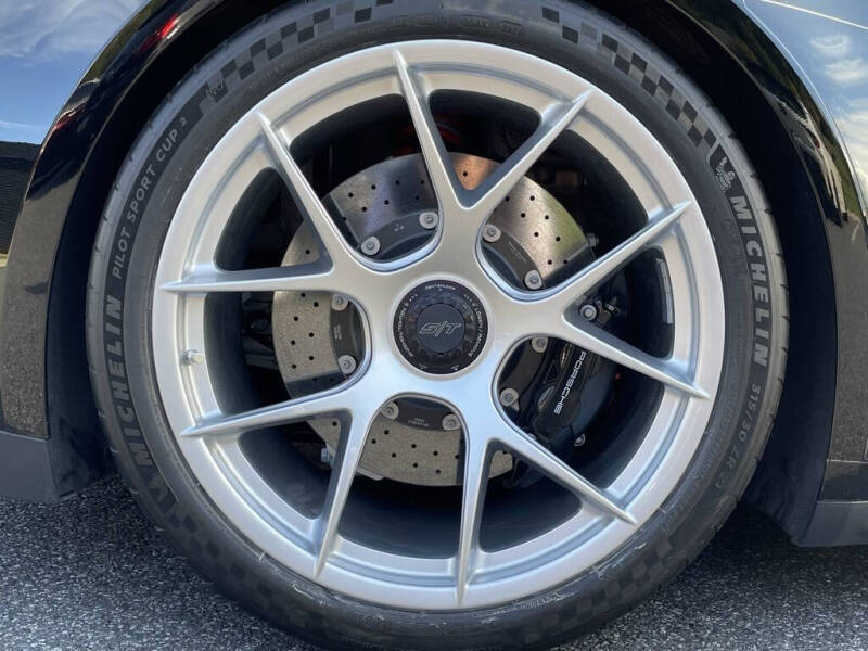 2024 Porsche 911 S/T