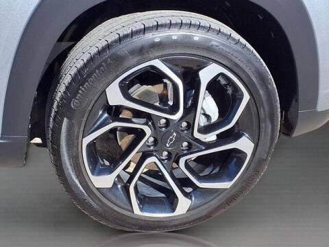 2025 Chevrolet Trax RS