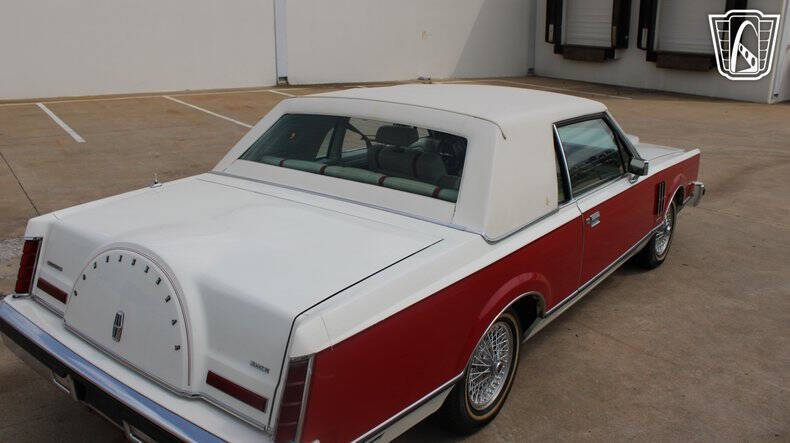 1982 Lincoln Mark VI