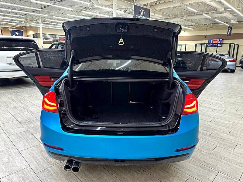 2016 BMW 3 Series 328i