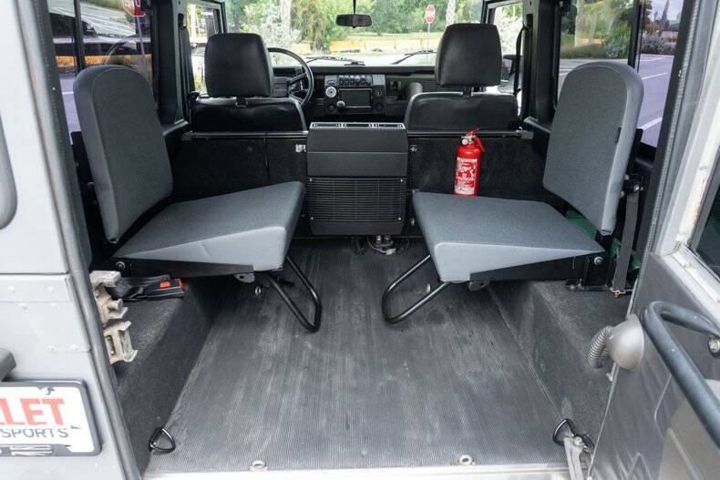 1991 Land Rover Defender