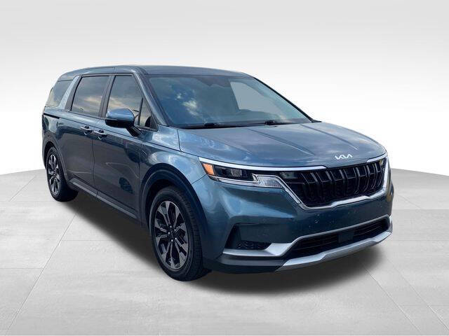 2024 Kia Carnival EX