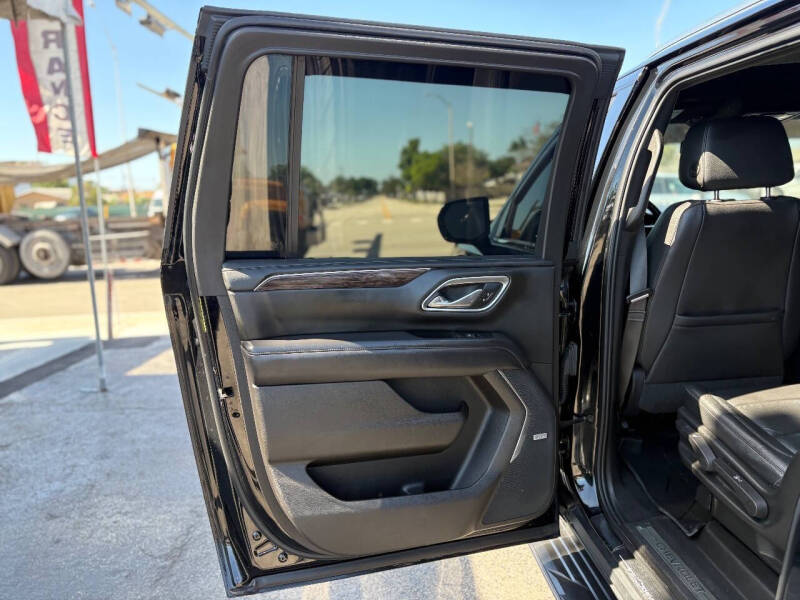 2021 Chevrolet Suburban LT