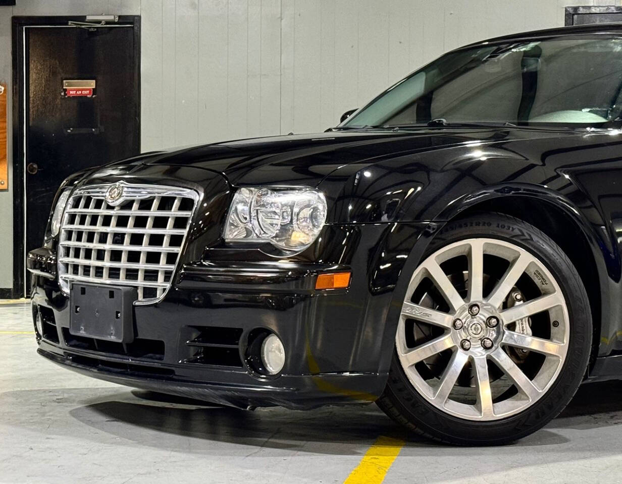 2008 Chrysler 300 for sale at Carnival Car Company in Victoria, TX