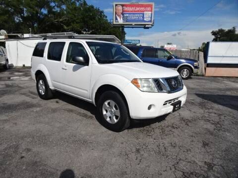 2011 Nissan Pathfinder for sale at DONNY MILLS AUTO SALES in Largo FL