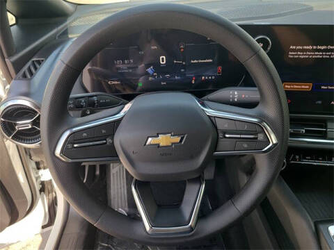 2026 Chevrolet Equinox EV LT 1