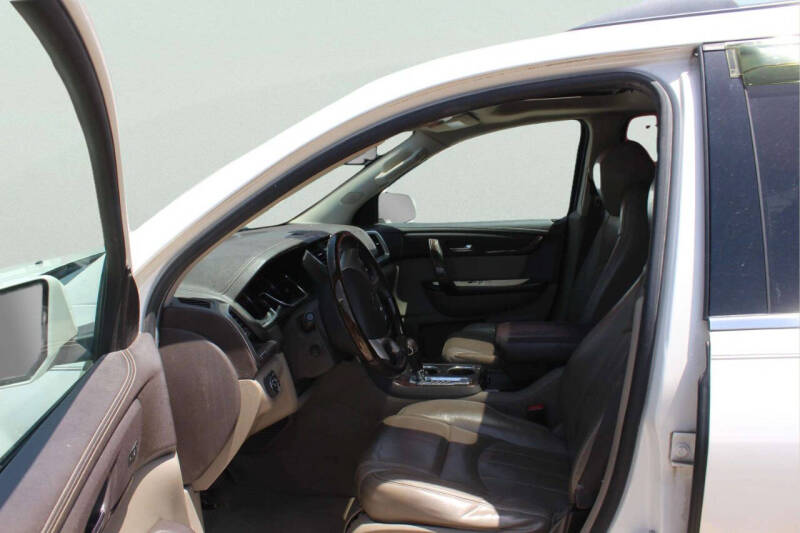 2014 GMC Acadia Denali