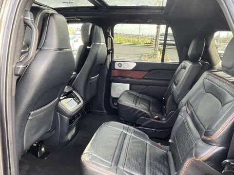2024 Lincoln Navigator L Black Label