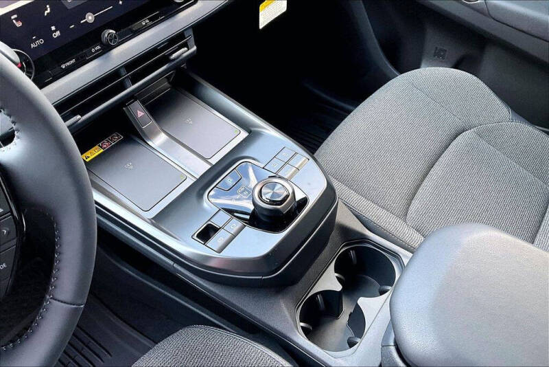 2026 Toyota bZ XLE Plus