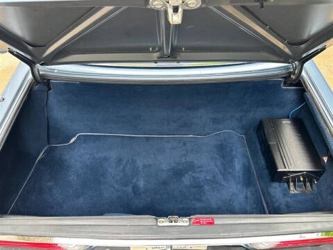 1986 Mercedes-Benz 560-Class 560 SL