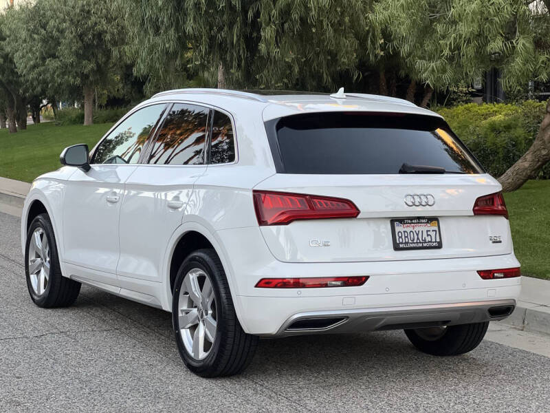 2018 Audi Q5 2.0T quattro Premium Plus