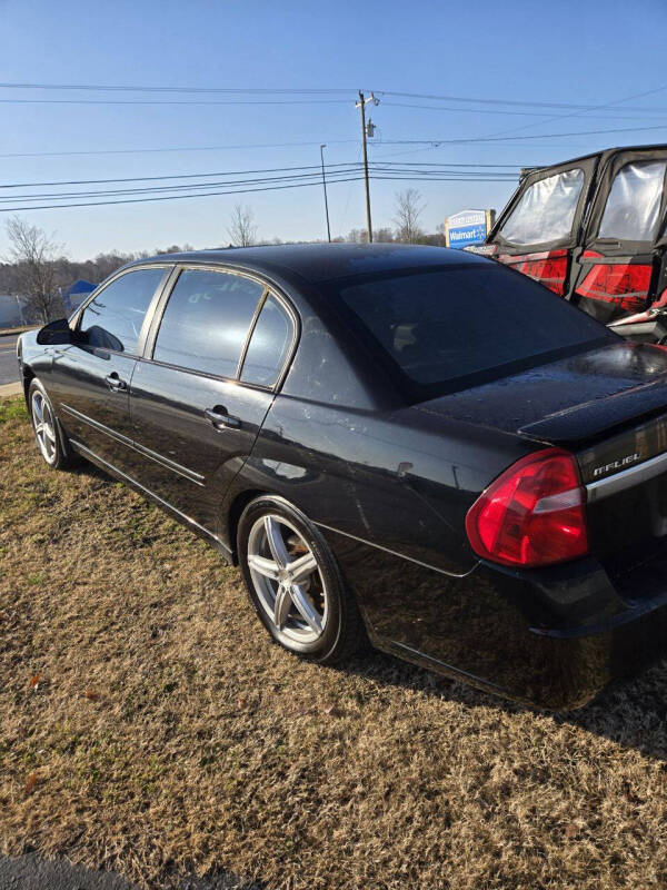 2005 Chevrolet Malibu LT photo 4