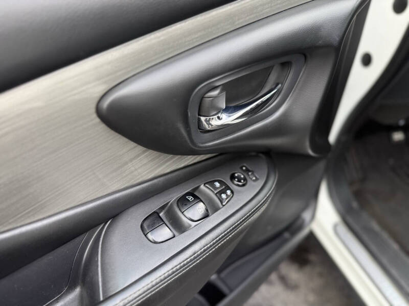 2017 Nissan Murano SV