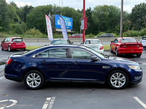 2011 Ford Taurus SEL