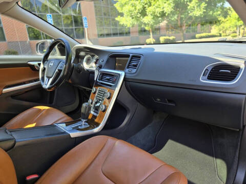 2012 Volvo S60 T5