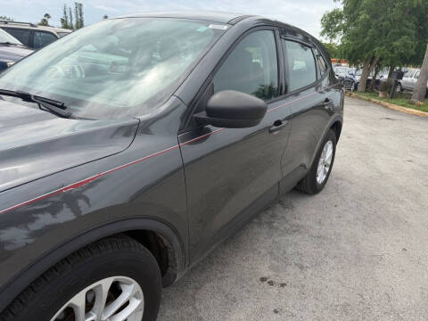 2020 Ford Escape S