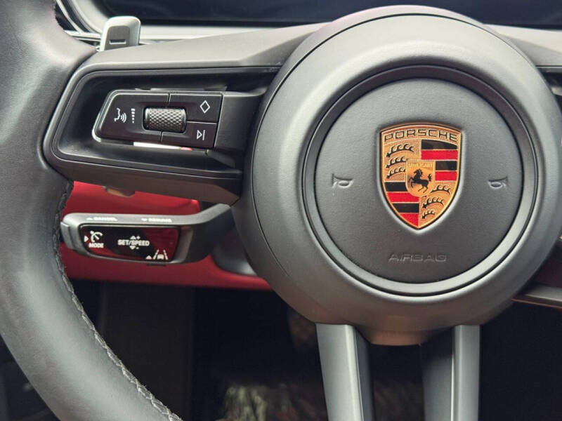 2024 Porsche Cayenne