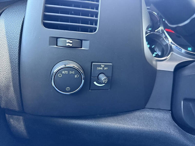 2011 Chevrolet Silverado 1500 LT