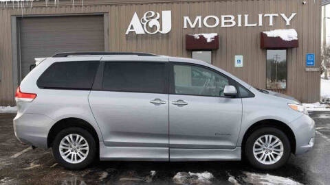 2011 Toyota Sienna